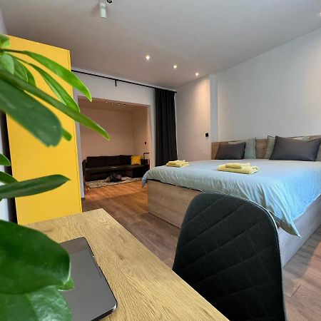 Home 12 صوفيا المظهر الخارجي الصورة